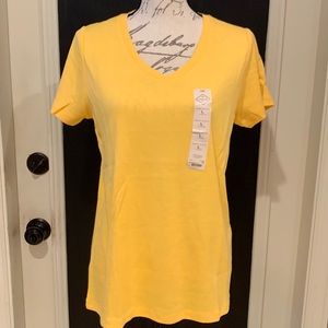 NWT St John’s Bay V-Neck T-Shirts. Bundle of 3. Yellow, Black & Red. Size L
